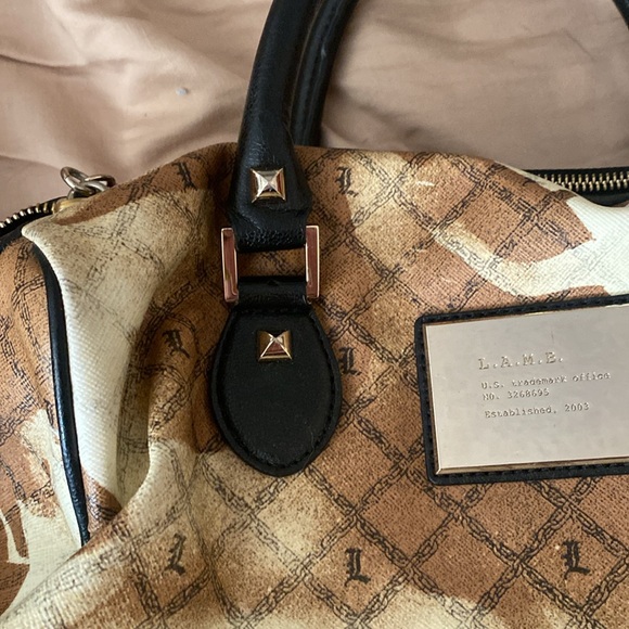 L.A.M.B. - Picture 2 of 9